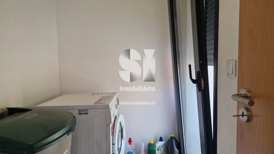 Apartamento T3 para Venda em Penafiel Foto 36