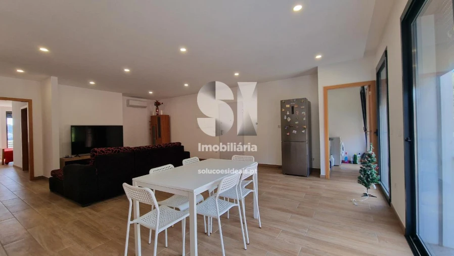 Apartamento T3 para Venda em Penafiel Foto 29