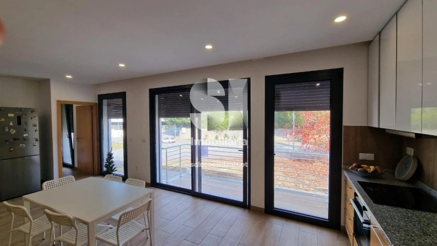 Apartamento T3 para Venda em Penafiel Foto 35