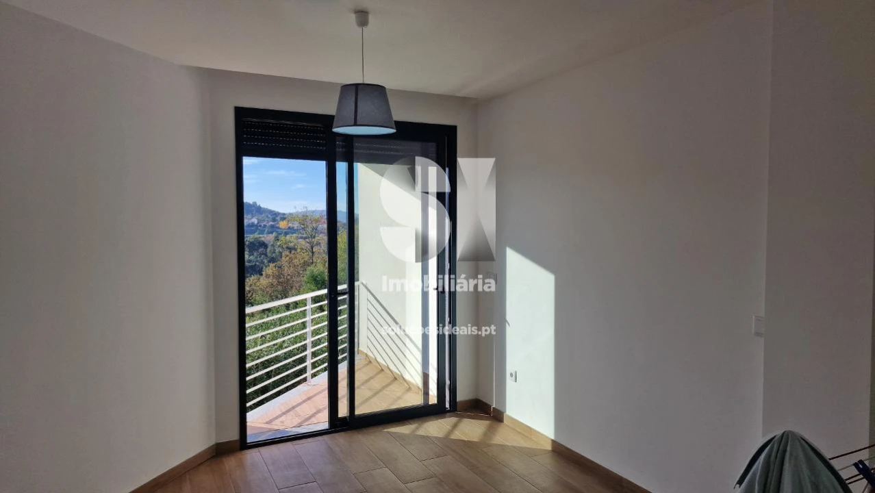 Apartamento T3 para Venda em Penafiel Foto 8