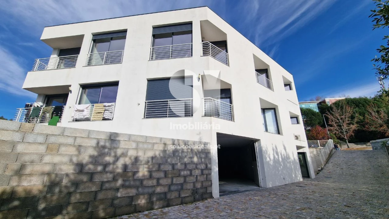 Apartamento T3 para Venda em Penafiel Foto 40