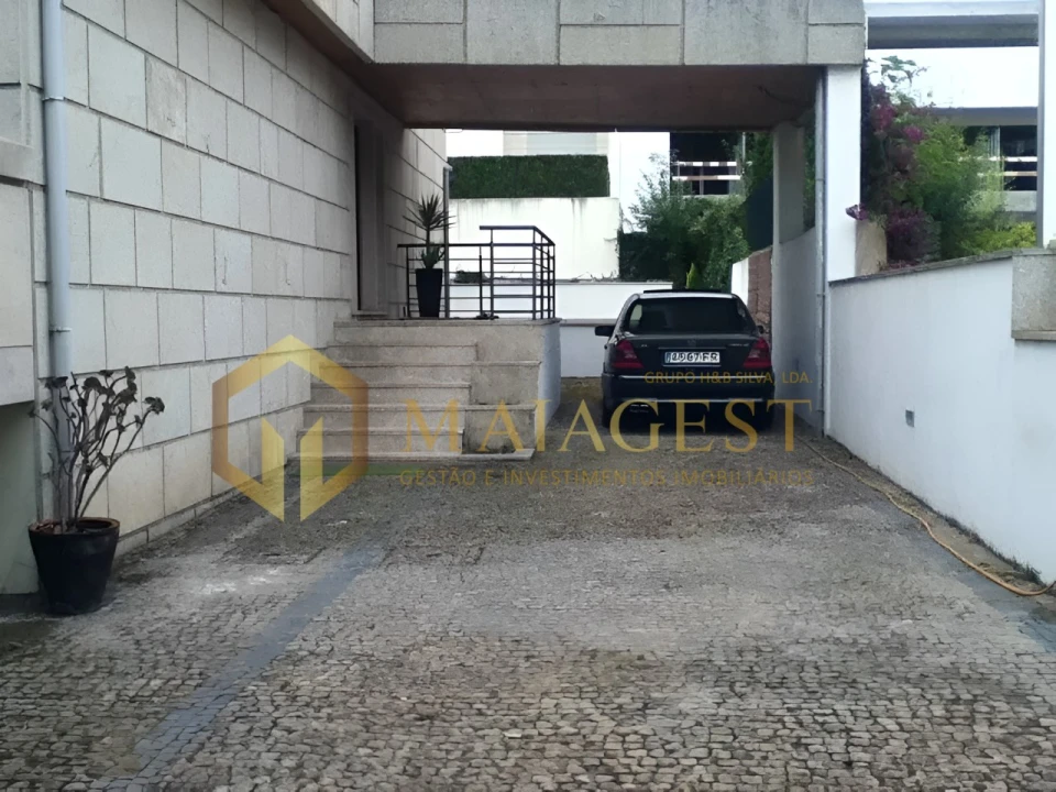 Moradia T4 para Venda em São Mamede de Infesta e Senhora da Hora Foto 5