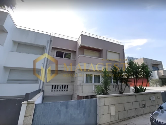 Moradia T4 para Venda em São Mamede de Infesta e Senhora da Hora Foto 2