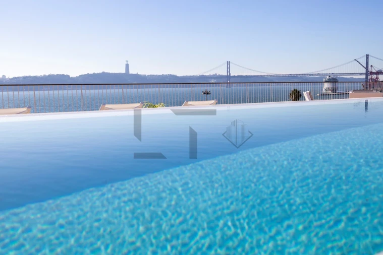 Apartamento T7 para Venda em Misericórdia Foto 8