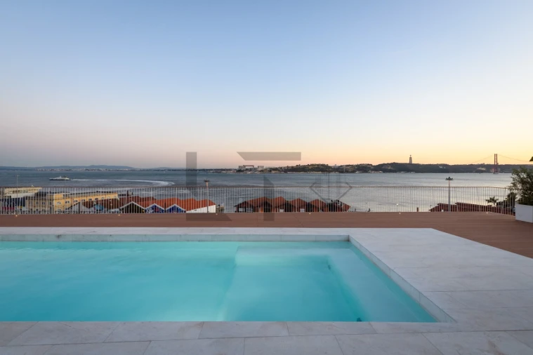 Apartamento T7 para Venda em Misericórdia Foto 16