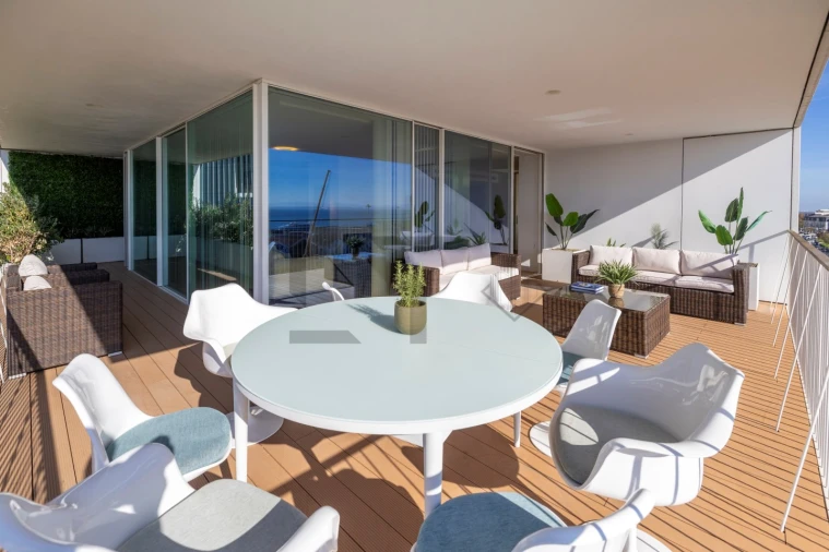 Apartamento T7 para Venda em Misericórdia Foto 27