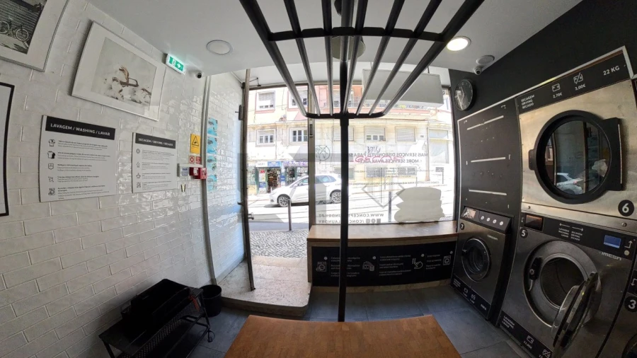 Loja para Arrendamento em Arroios Foto 3