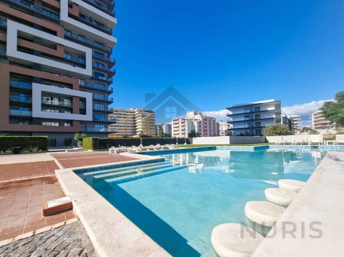 Apartamento T1 para Venda em Portimão Foto 2