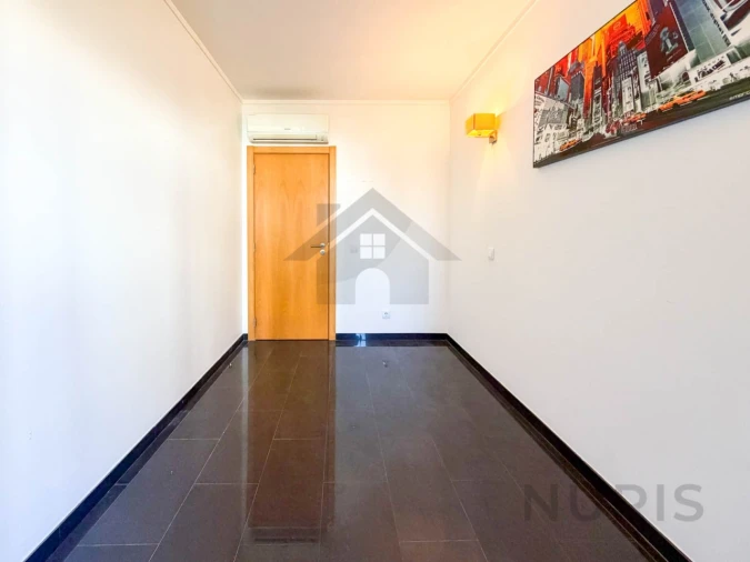 Apartamento T1 para Venda em Portimão Foto 24