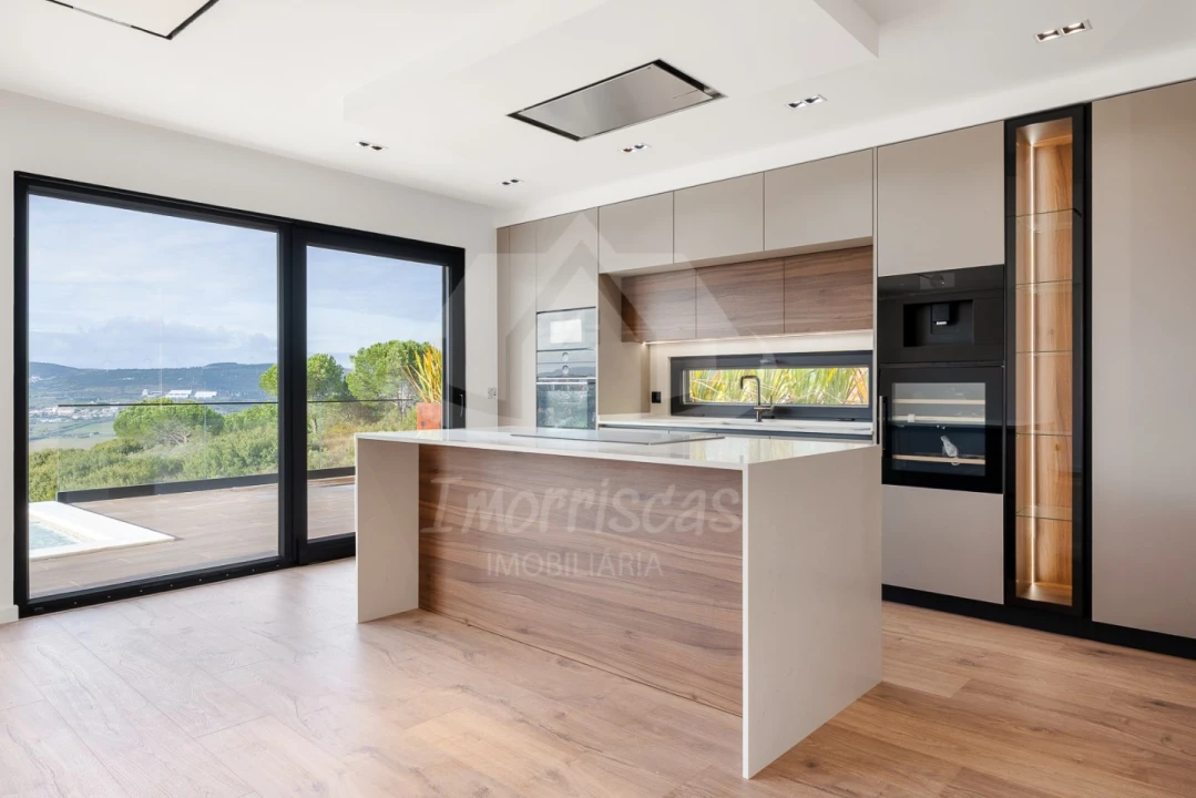 Moradia T4 para Venda em Santa Iria de Azoia, São João da Talha e Bobadela Foto 6