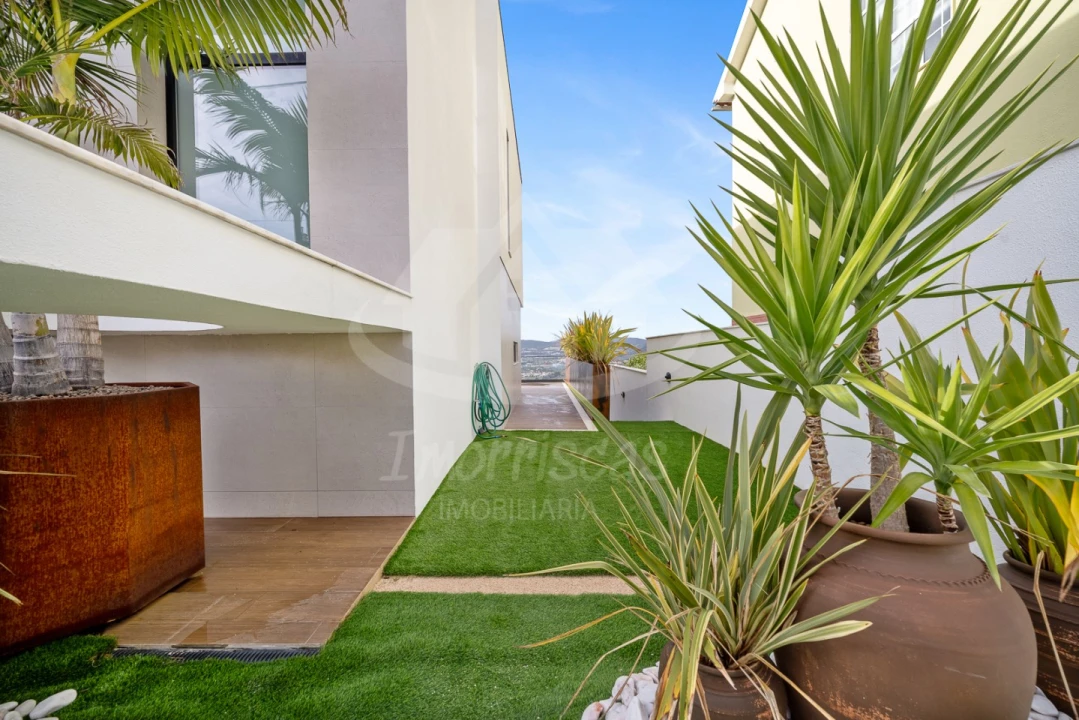 Moradia T4 para Venda em Santa Iria de Azoia, São João da Talha e Bobadela Foto 38