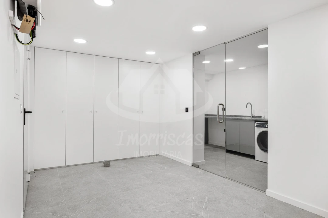 Moradia T4 para Venda em Santa Iria de Azoia, São João da Talha e Bobadela Foto 50