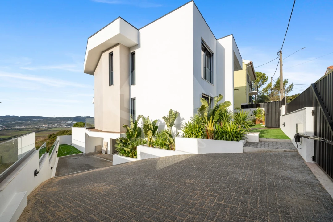 Moradia T4 para Venda em Santa Iria de Azoia, São João da Talha e Bobadela Foto 51