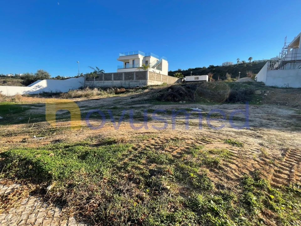 Terreno para Venda em Albufeira e Olhos de Água Foto 3