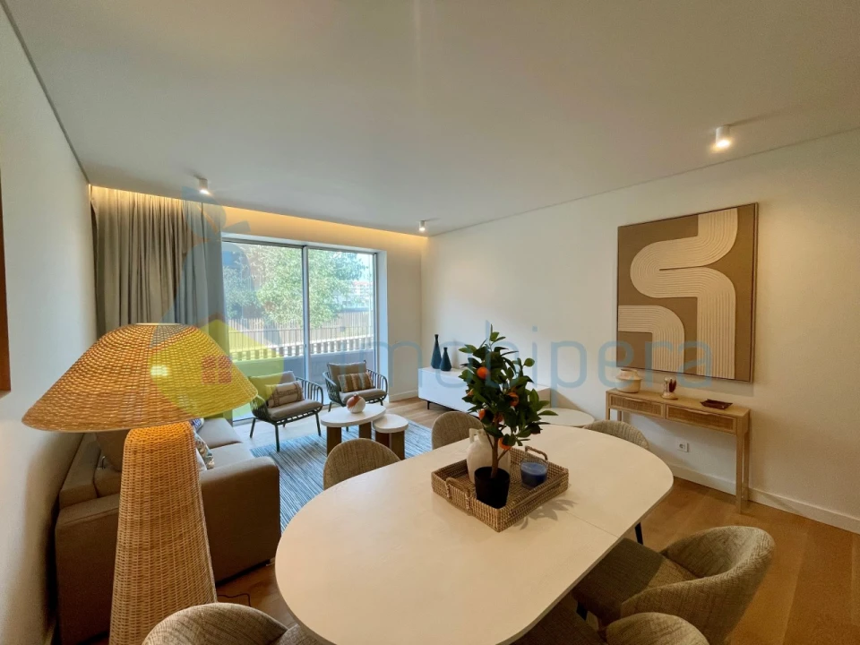 Apartamento T2 para Venda em Quarteira Foto 11