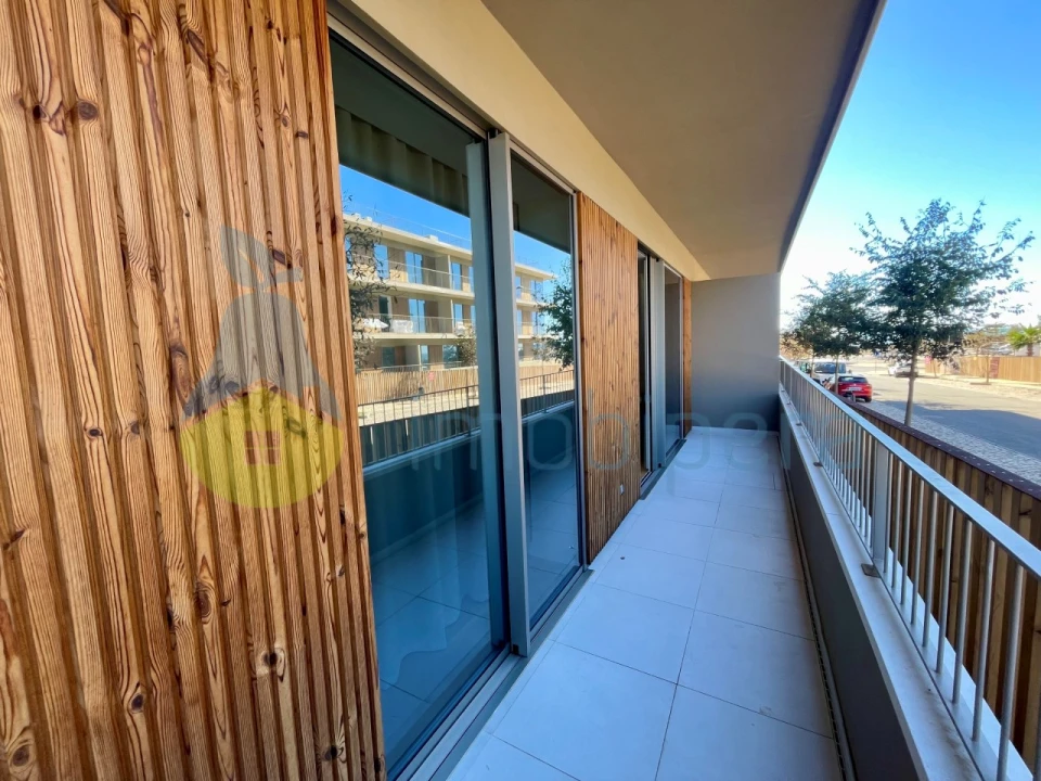 Apartamento T2 para Venda em Quarteira Foto 31