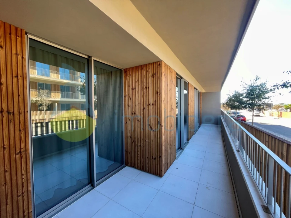 Apartamento T2 para Venda em Quarteira Foto 32
