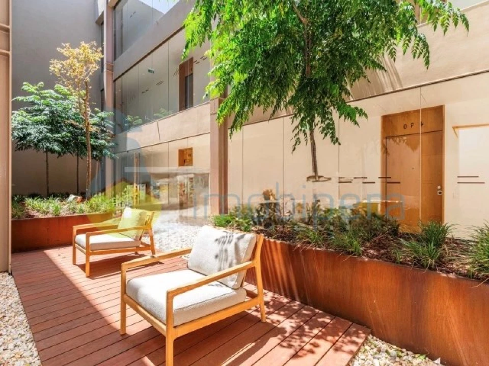 Apartamento T2 para Venda em Quarteira Foto 29