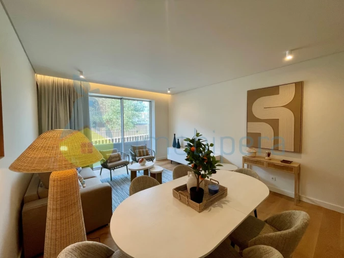 Apartamento T2 para Venda em Quarteira Foto 11