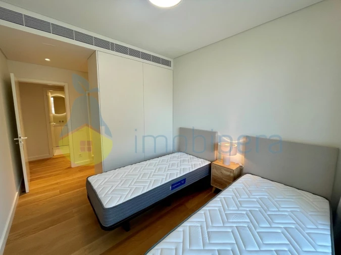 Apartamento T2 para Venda em Quarteira Foto 12