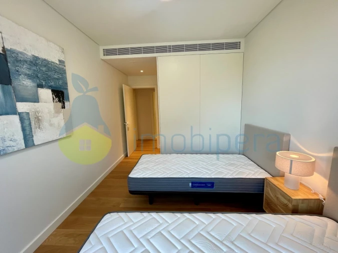 Apartamento T2 para Venda em Quarteira Foto 14