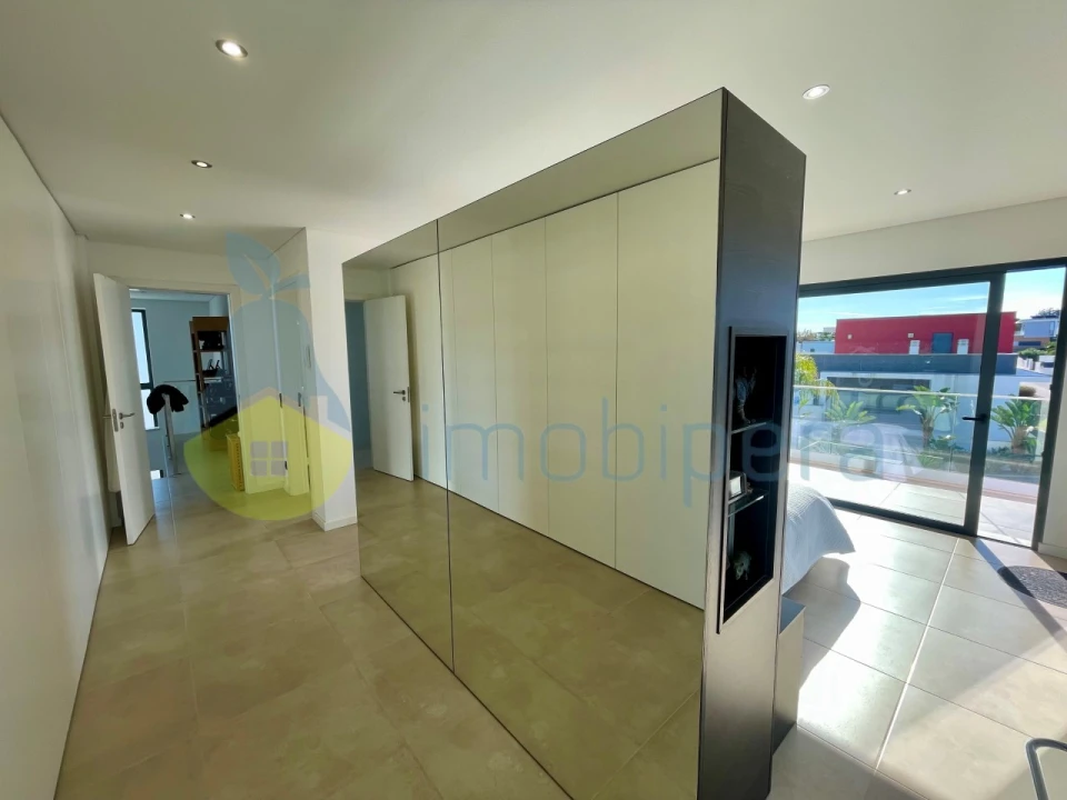 Moradia T3 para Venda em Alcantarilha e Pêra Foto 17