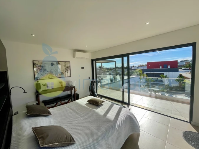 Moradia T3 para Venda em Alcantarilha e Pêra Foto 19