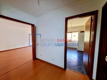 Apartamento T2 para Venda em Alto do Seixalinho, Santo André e Verderena