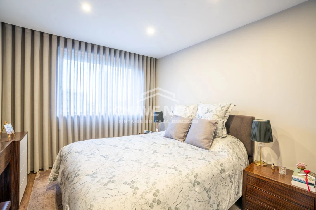 Apartamento T3 para Venda em Lordelo do Ouro e Massarelos Foto 14