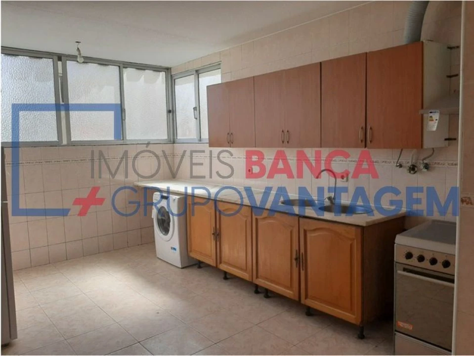 Apartamento T2 para Venda em Santo Antonio da Charneca Foto 5