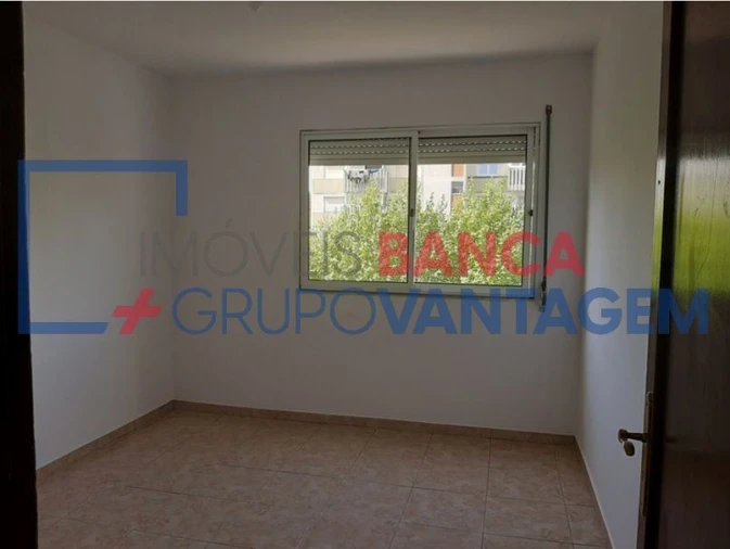 Apartamento T2 para Venda em Santo Antonio da Charneca Foto 9