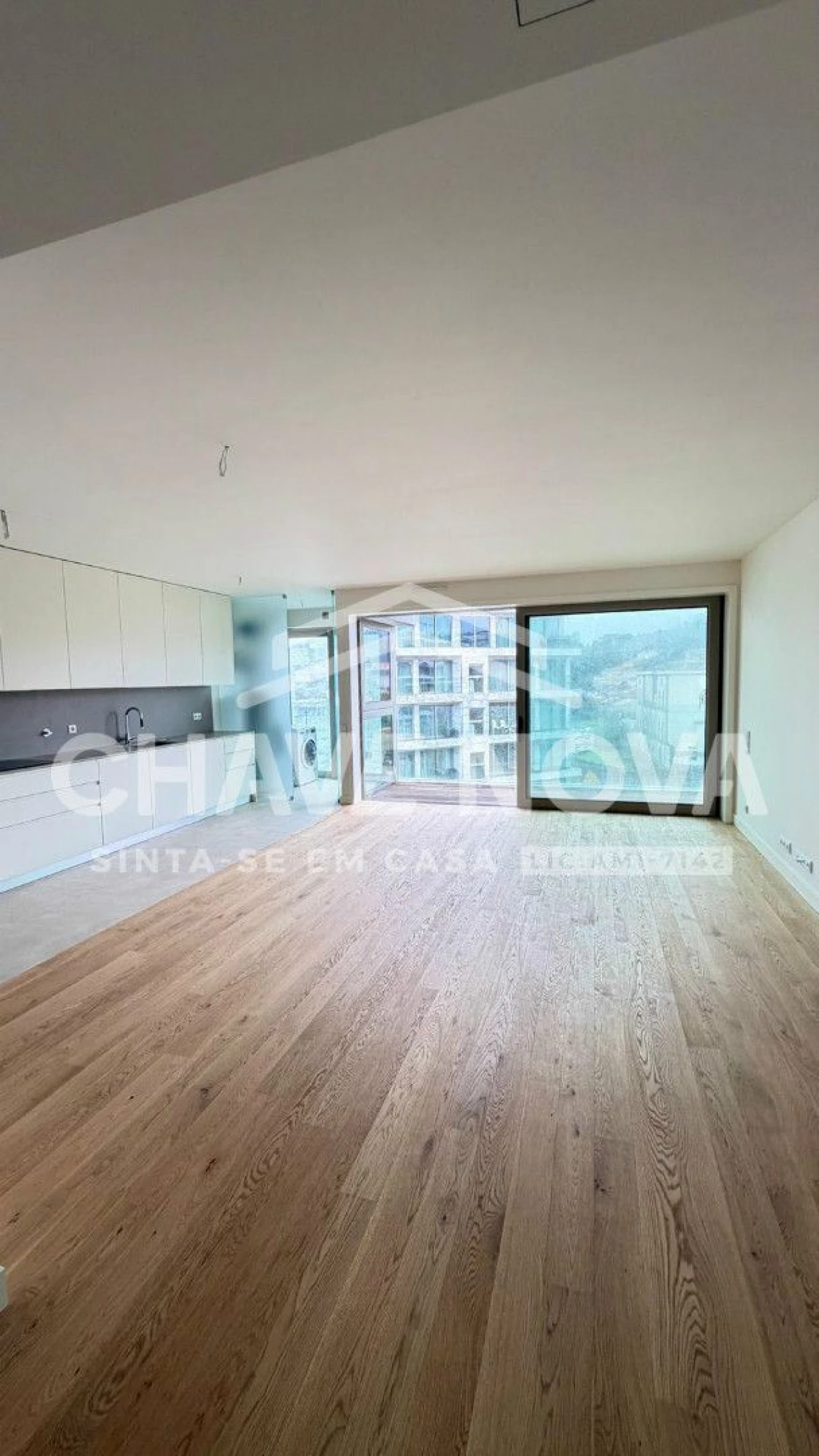 Apartamento T2 para Arrendamento em Canidelo Foto 6