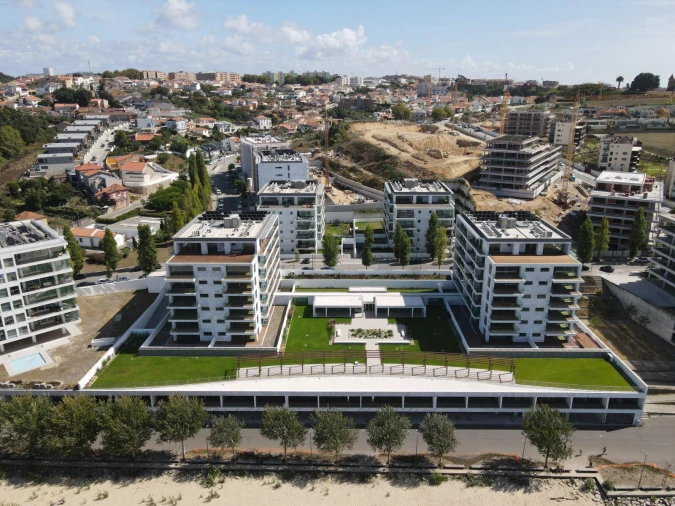 Apartamento T2 para Arrendamento em Canidelo Foto 2