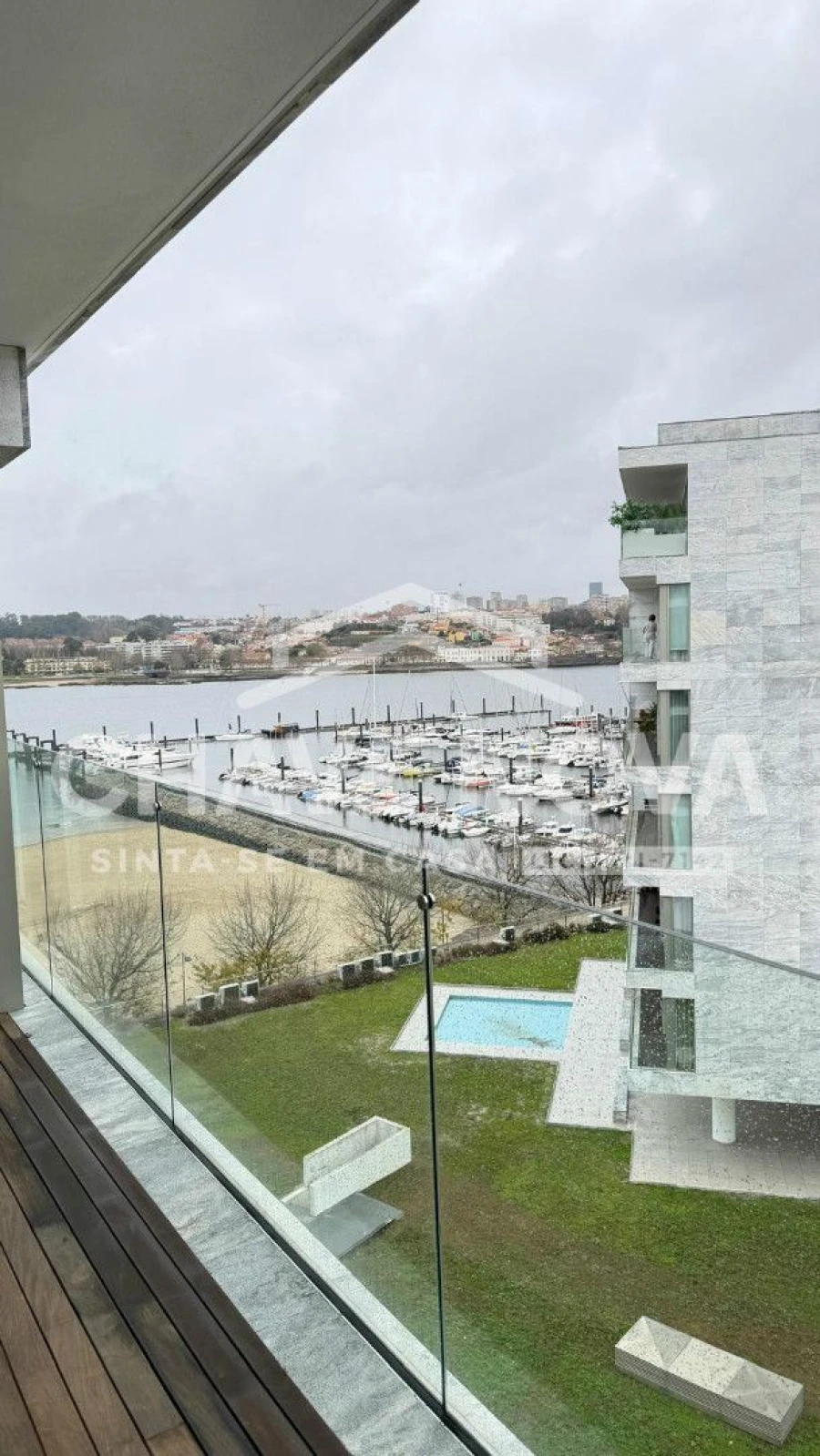 Apartamento T2 para Arrendamento em Canidelo Foto 7