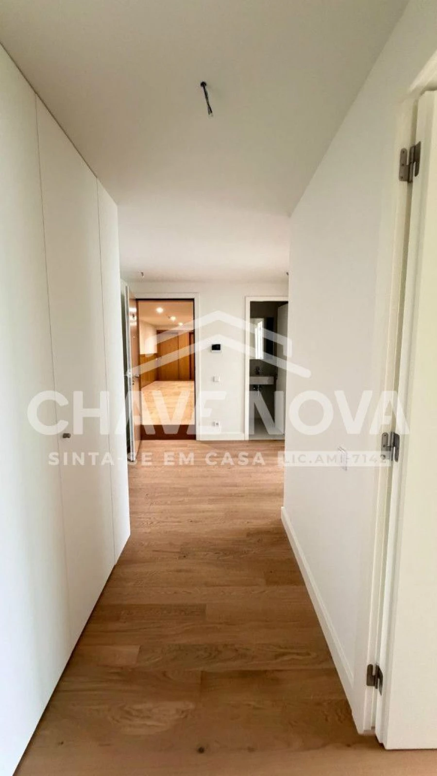 Apartamento T2 para Arrendamento em Canidelo Foto 12