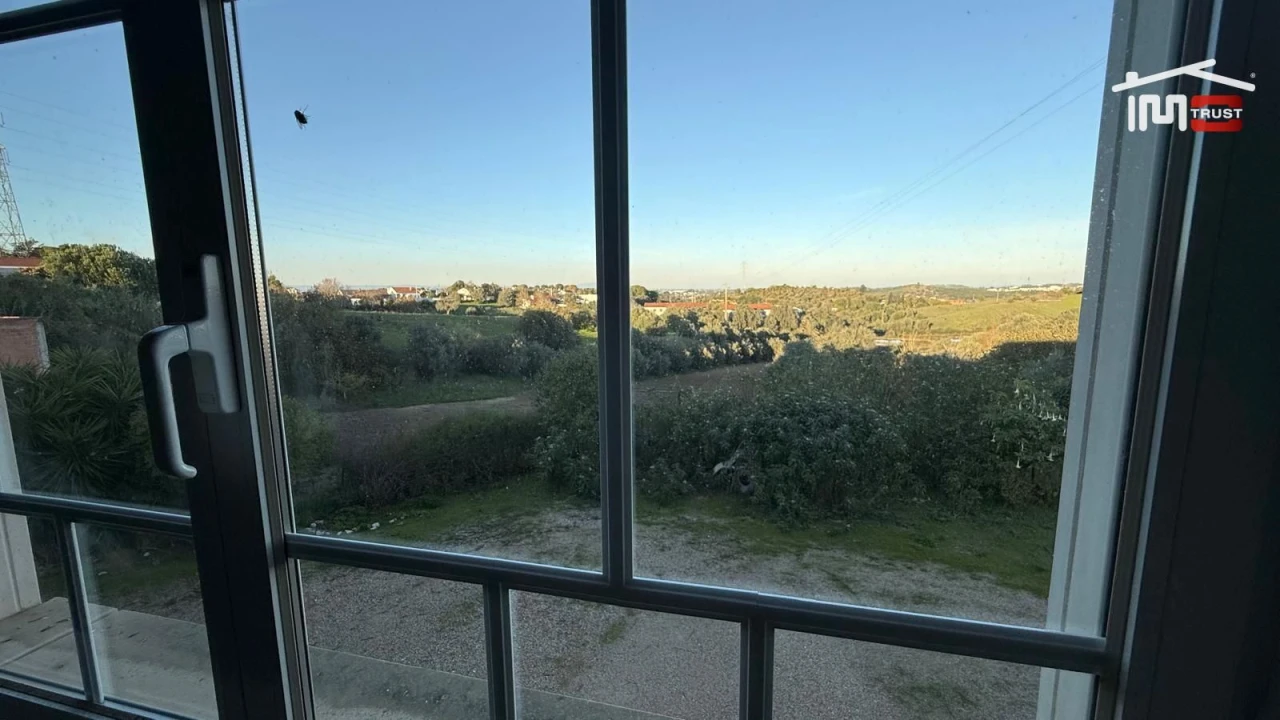 Moradia T3 para Venda em Povoa da Isenta Foto 9