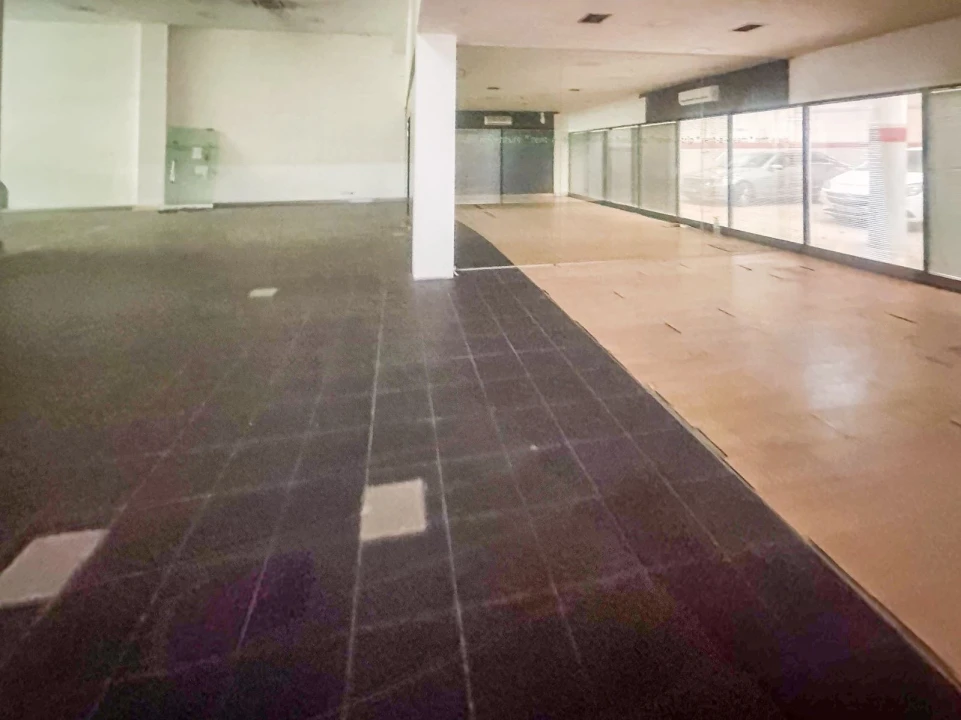 Armazém para Arrendamento em Arcozelo Foto 14