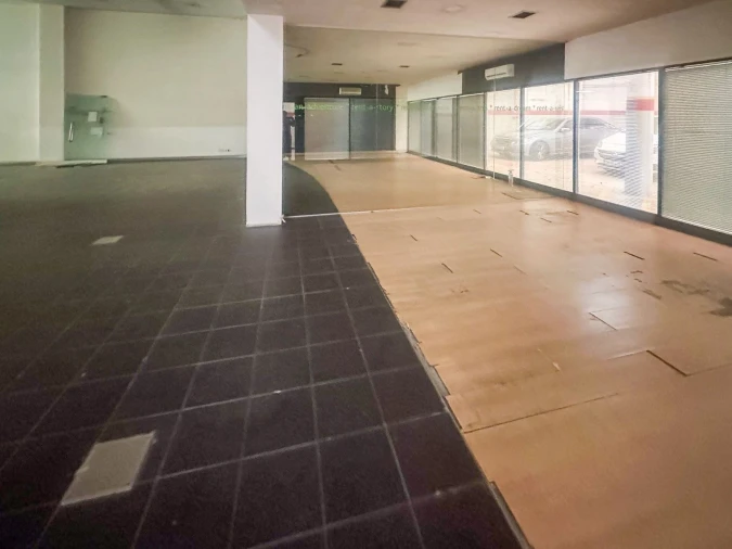 Armazém para Arrendamento em Arcozelo Foto 1