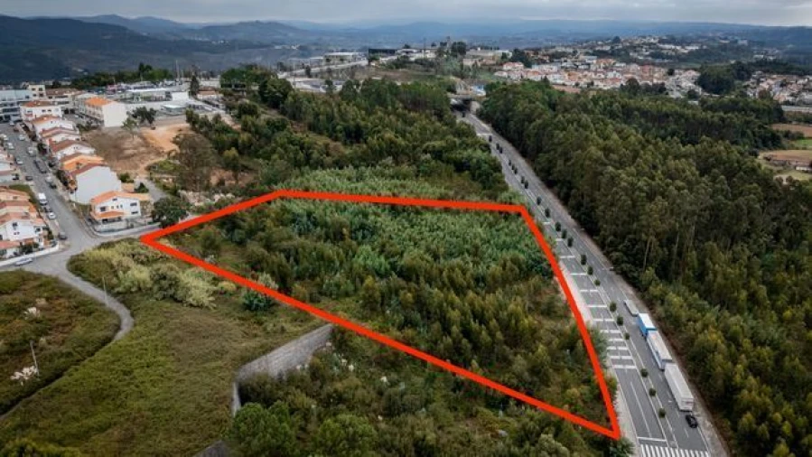 Terreno Comércio / Armazém para Arrendamento em Gondomar (São Cosme), Valbom e Jovim Foto 6