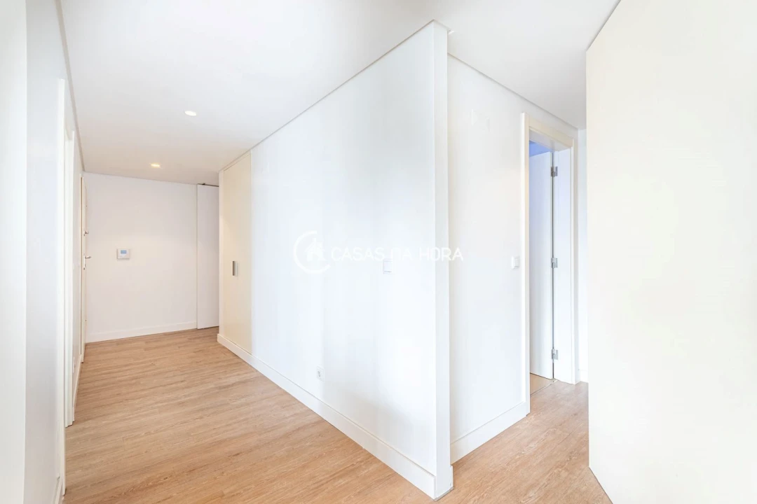 Apartamento T4 para Arrendamento em Belém Foto 9