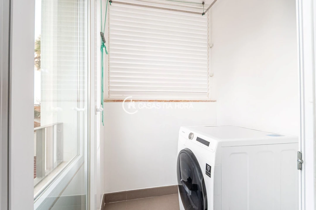 Apartamento T4 para Arrendamento em Belém Foto 14