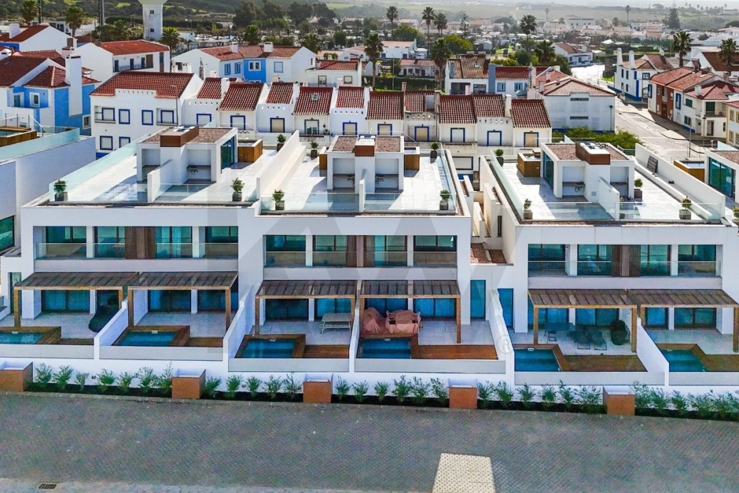 Apartamento T3 para Venda em Porto Covo Foto 4