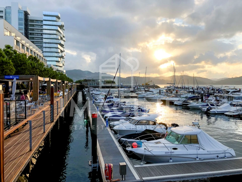 Apartamento T1 para Arrendamento em Carvalhal Foto 21