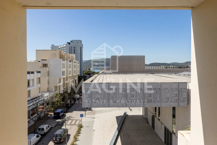 Apartamento T1 para Arrendamento em Carvalhal Foto 17