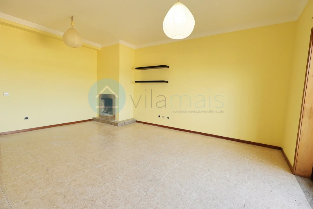 Apartamento T2 para Venda em Valongo Foto 21