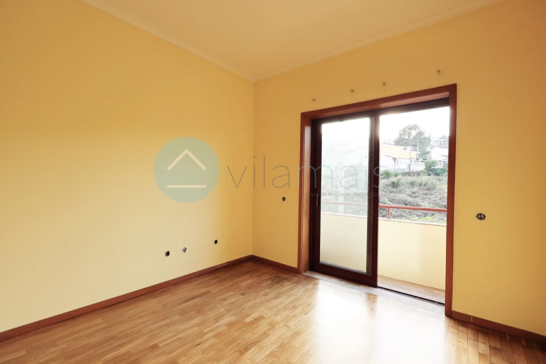 Apartamento T2 para Venda em Valongo Foto 28