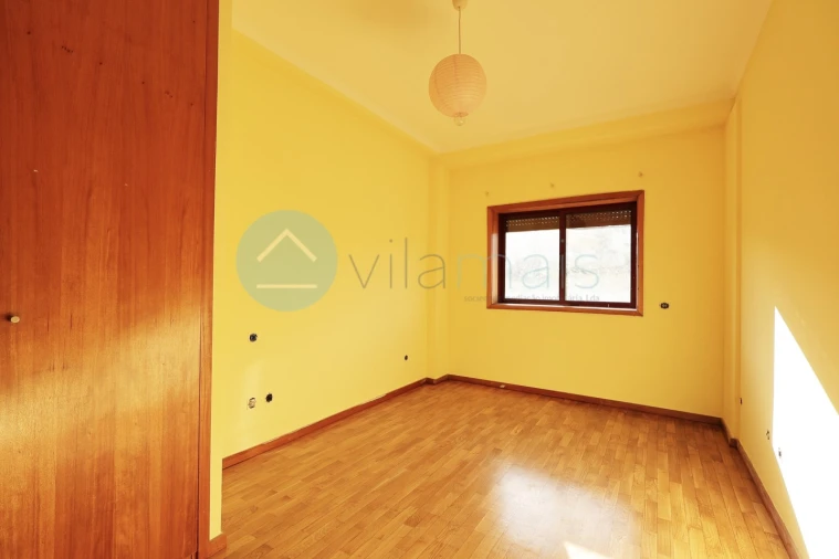 Apartamento T2 para Venda em Valongo Foto 23