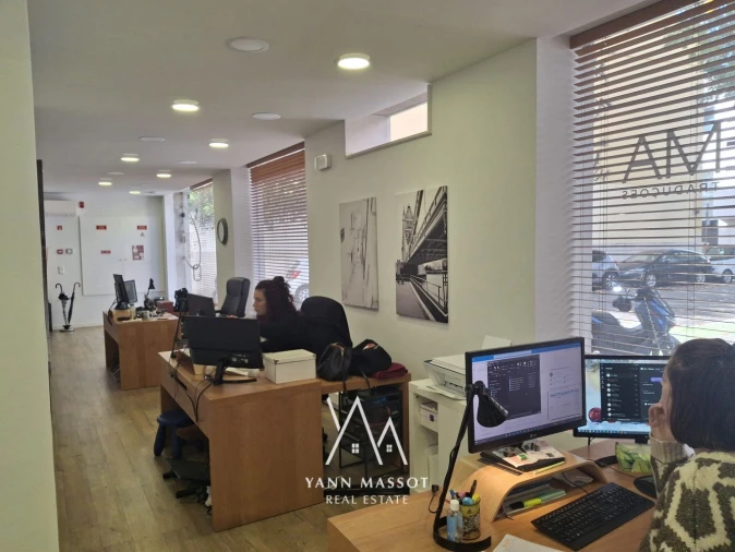 Loja para Arrendamento em Campo de Ourique Foto 1