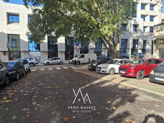 Loja para Arrendamento em Campo de Ourique Foto 13