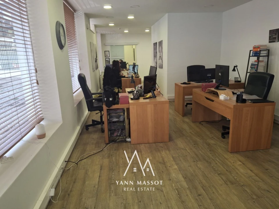 Loja para Arrendamento em Campo de Ourique Foto 6